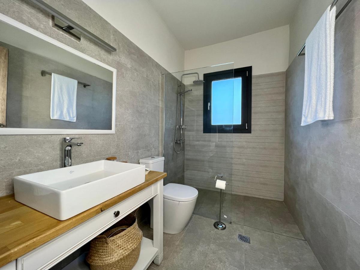 Petra Residences In Lindos Bagian luar foto
