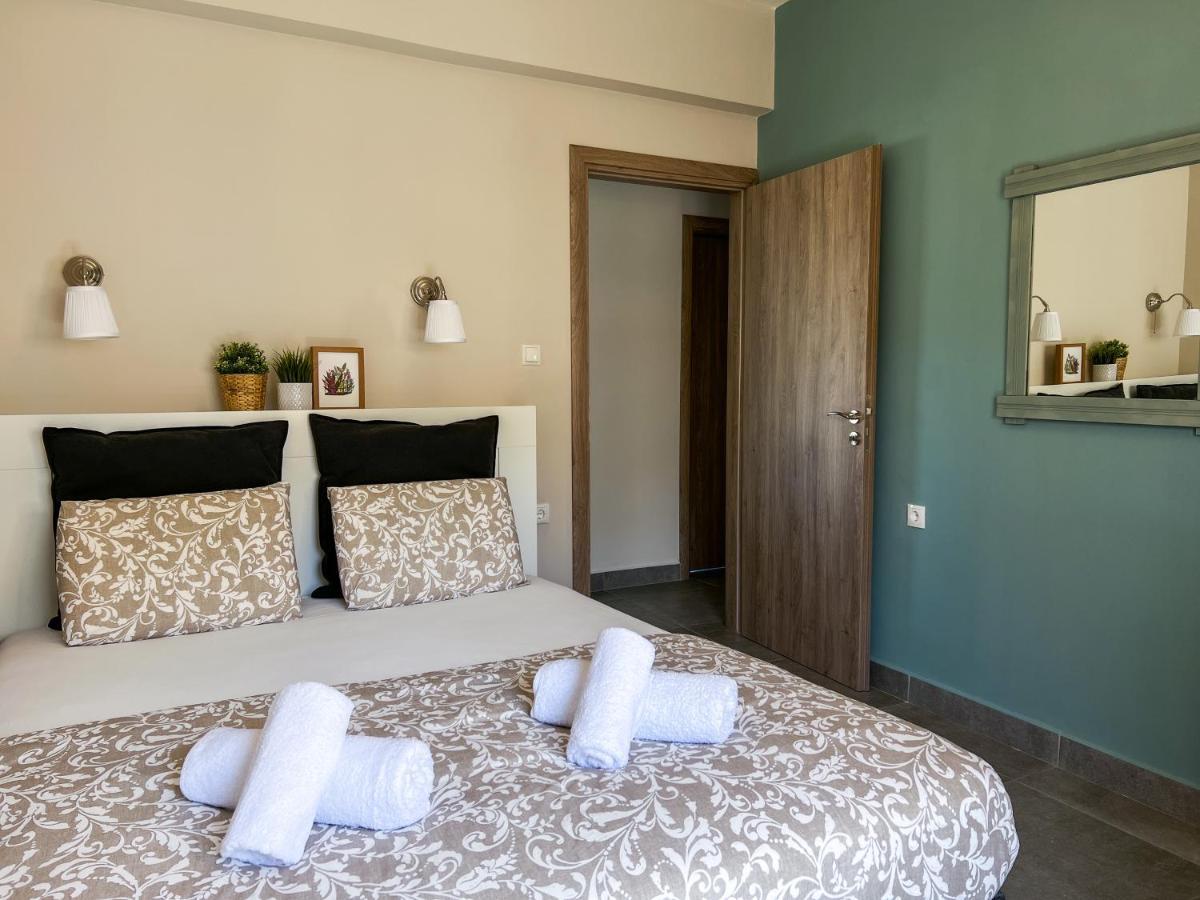 Petra Residences In Lindos Bagian luar foto